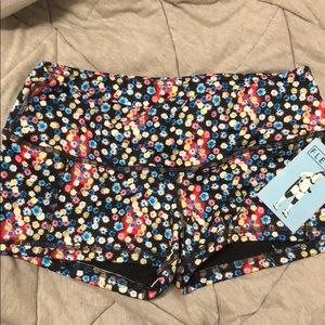 Headlights Fleo shorts